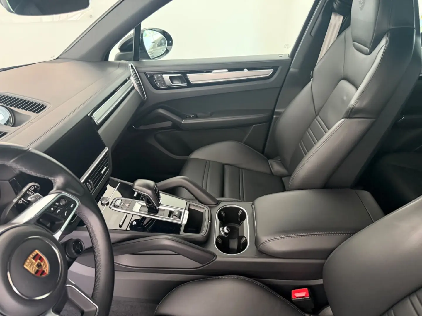 Cayenne E-Hybrid - SPORTPAKET- SPORT DESIGN PAKE