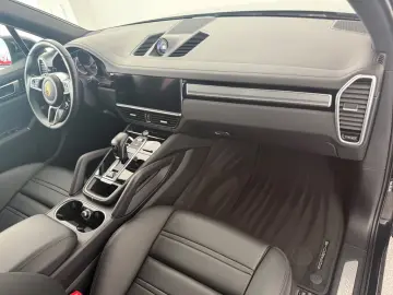 Cayenne E-Hybrid - SPORTPAKET- SPORT DESIGN PAKE