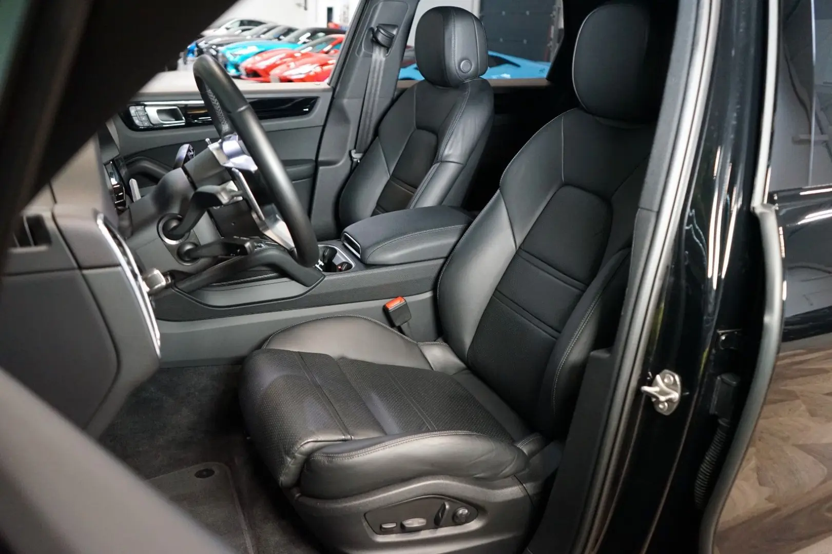 Cayenne*PASM*TOW*APPROVED*ACC*66.033€ NETTO