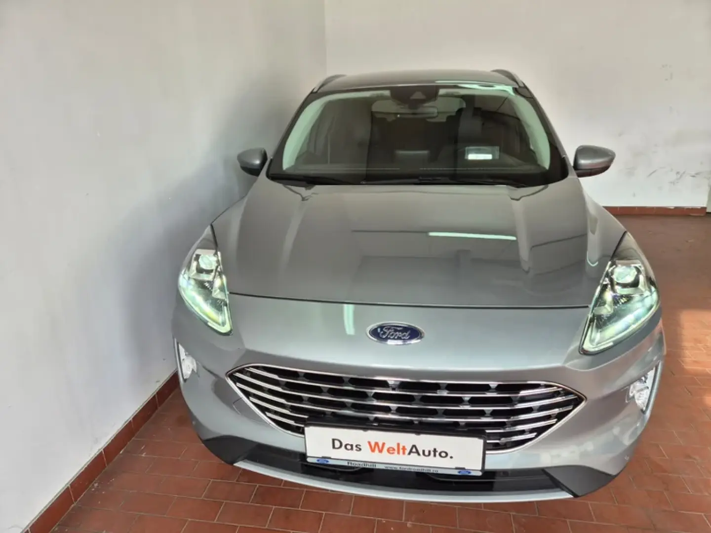 Ford Kuga 2,5 Duratec FHEV AWD
