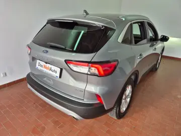 Ford Kuga 2,5 Duratec FHEV AWD