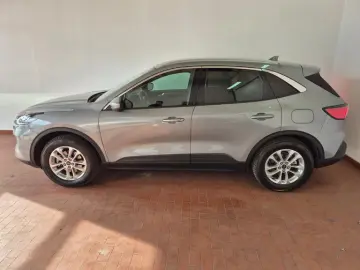 Ford Kuga 2,5 Duratec FHEV AWD
