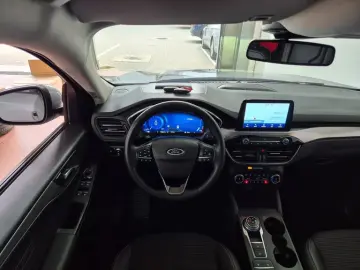 Ford Kuga 2,5 Duratec FHEV AWD