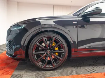 AUDI Q8 55 TFSI e Quattro - Plug in Hybrid