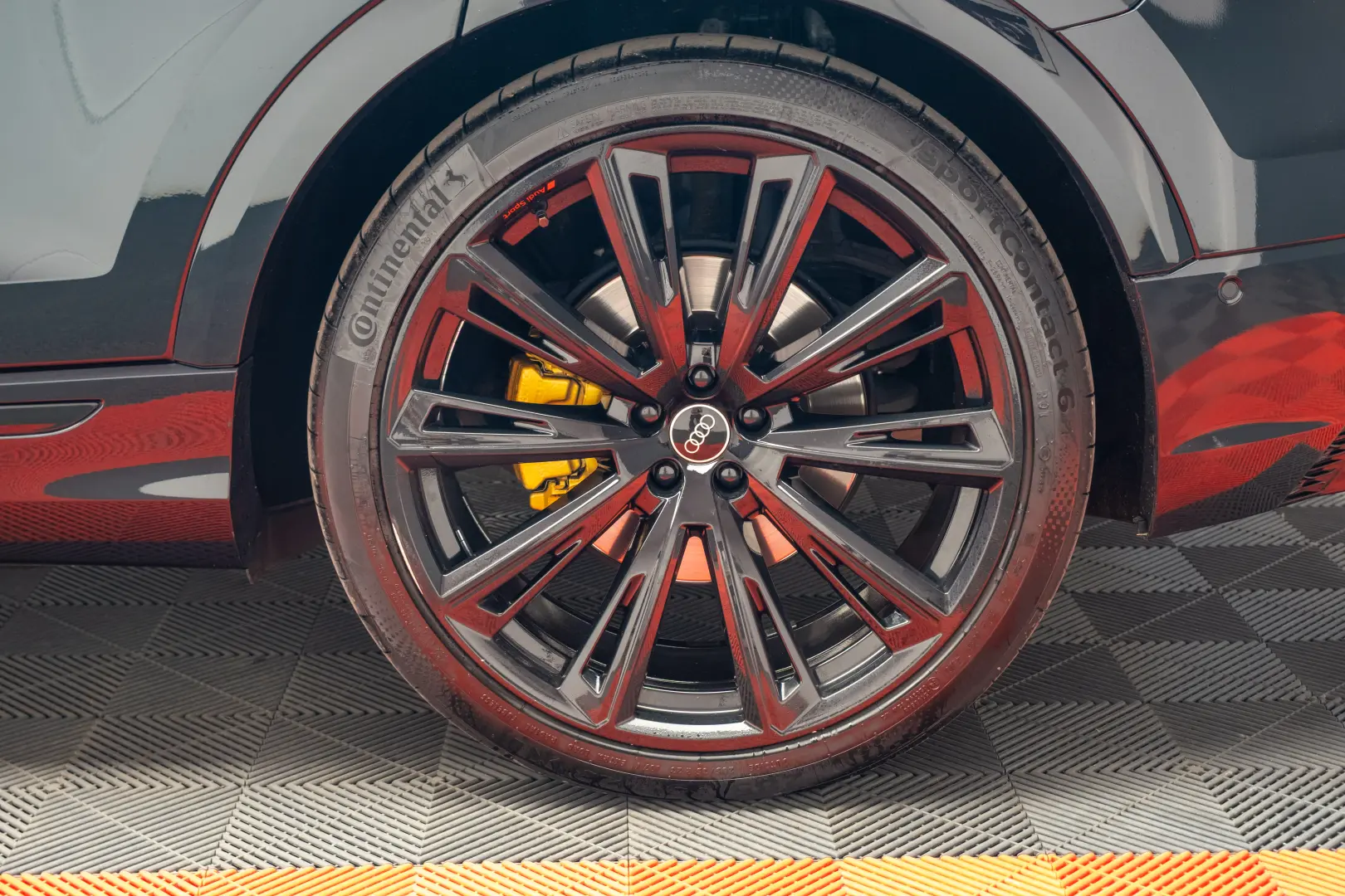AUDI Q8 55 TFSI e Quattro - Plug in Hybrid