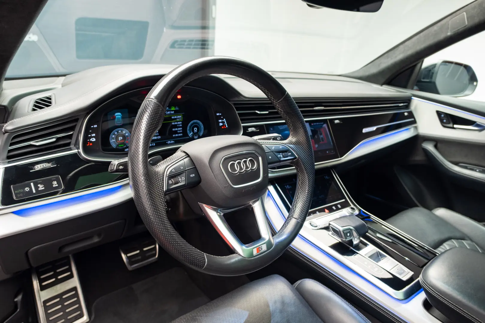 AUDI Q8 55 TFSI e Quattro - Plug in Hybrid