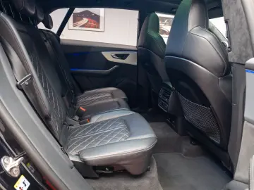 AUDI Q8 55 TFSI e Quattro - Plug in Hybrid