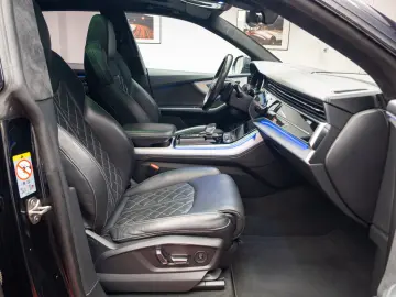 AUDI Q8 55 TFSI e Quattro - Plug in Hybrid