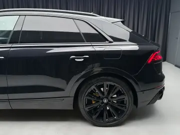 AUDI Q8 55 TFSI e Quattro - Plug in Hybrid