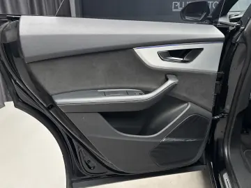 AUDI Q8 55 TFSI e Quattro - Plug in Hybrid