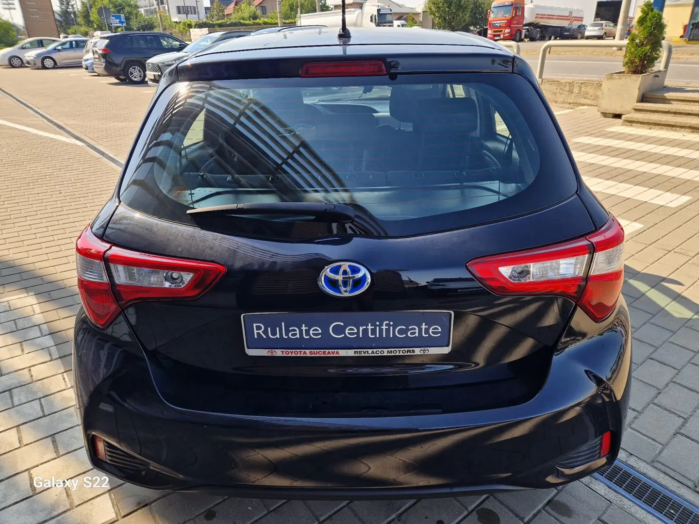 Toyota Yaris 1.5 VVT-i HSD Terra