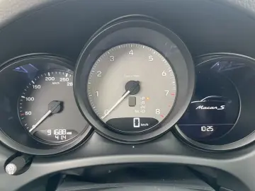 Macan S*1HD*APPROVED*STANDHEIZUNG*SPORT CHRONO*K