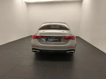 E 400 e 4M AMG Night Pano FahrassiPlus AHK Leder