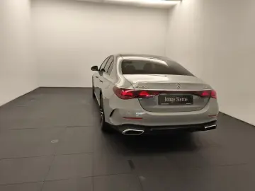 E 400 e 4M AMG Night Pano FahrassiPlus AHK Leder