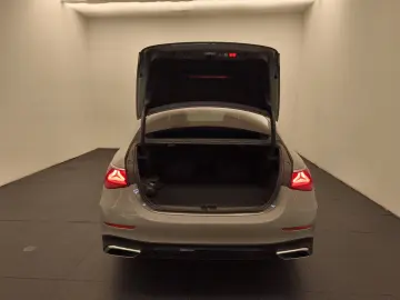 E 400 e 4M AMG Night Pano FahrassiPlus AHK Leder