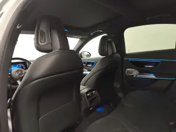 E 400 e 4M AMG Night Pano FahrassiPlus AHK Leder