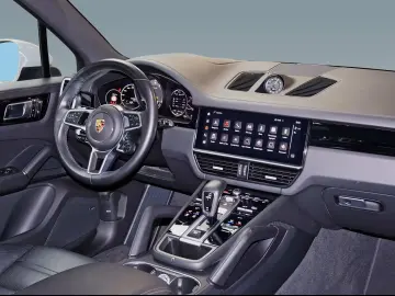 Porsche Cayenne E-Hybrid Luft; Pano; BOSE;