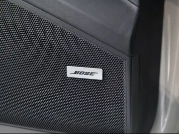 Porsche Cayenne E-Hybrid Luft; Pano; BOSE;