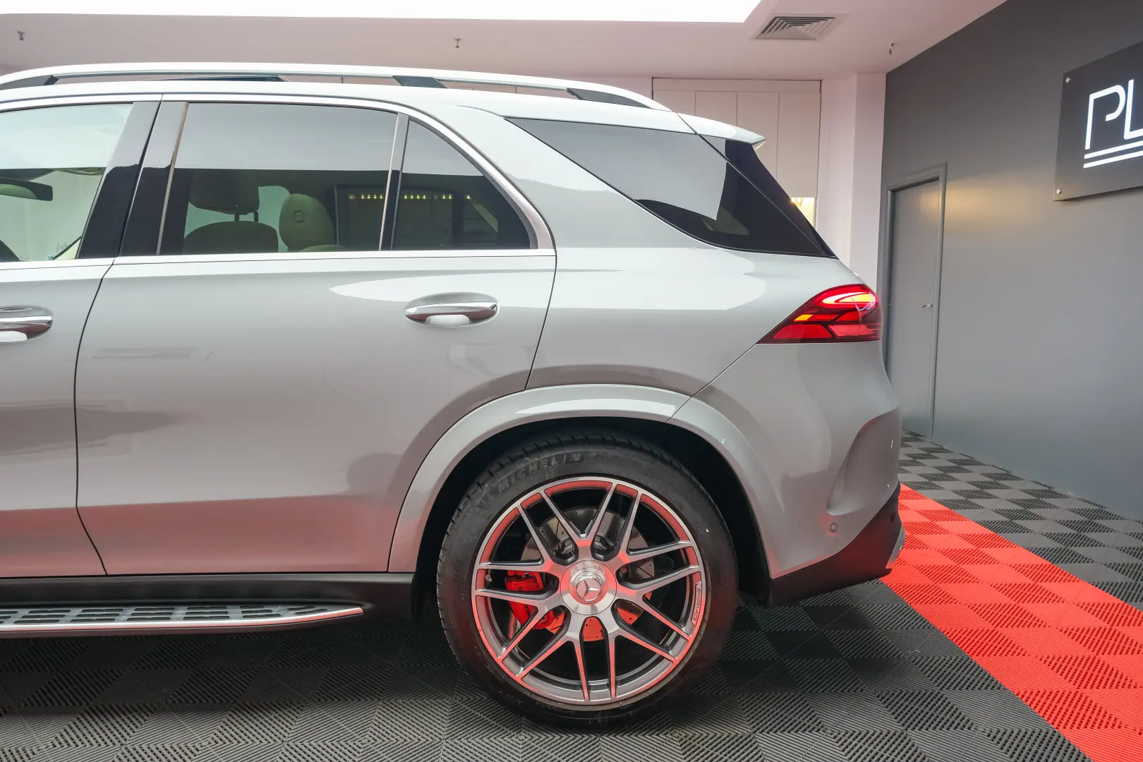 Mercedes Benz GLE 53 AMG 4MATIC+ SUV