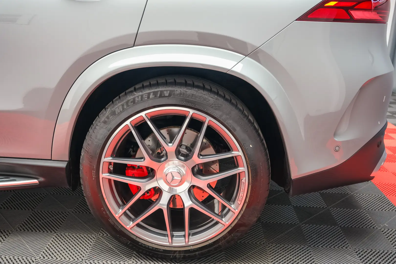 Mercedes Benz GLE 53 AMG 4MATIC+ SUV