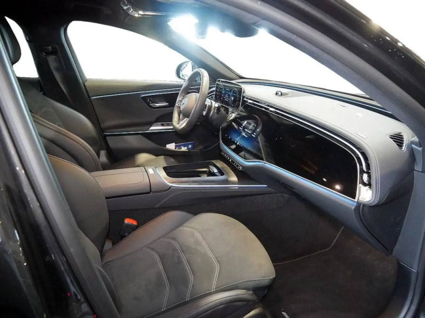 E 300 de BURM AMG KAMERA SPUR DISTR PDC STANDH