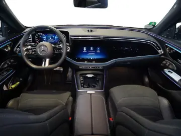 E 300 de BURM AMG KAMERA SPUR DISTR PDC STANDH