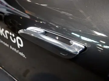 E 300 de BURM AMG KAMERA SPUR DISTR PDC STANDH
