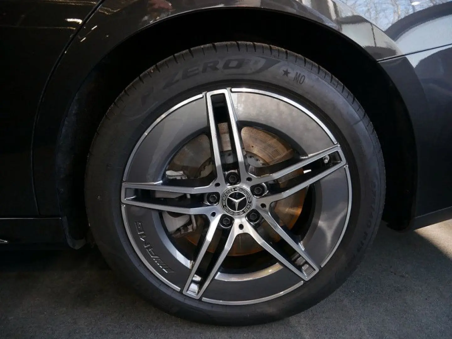 E 300 de BURM AMG KAMERA SPUR DISTR PDC STANDH