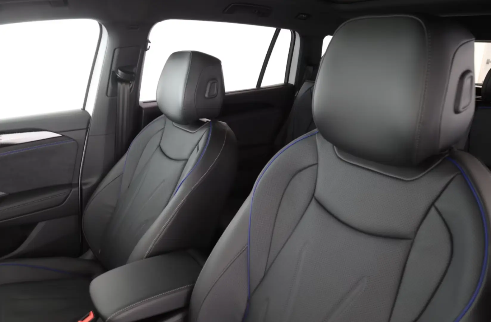 Volkswagen Tayron 2.0 TSI DSG 4MOTION R-Line BLACK STYLE