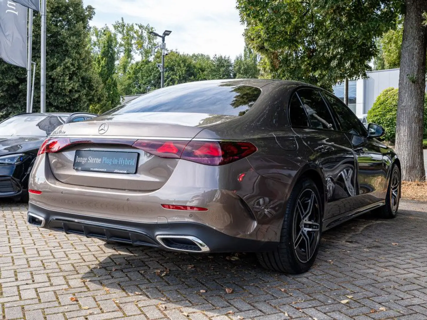 E 300 de AMG-Sport/LED/Cam/Pano/Night/Distr/Totw