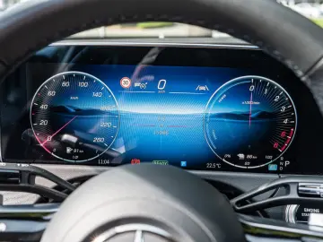 E 300 de AMG-Sport/LED/Cam/Pano/Night/Distr/Totw