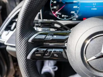 E 300 de AMG-Sport/LED/Cam/Pano/Night/Distr/Totw
