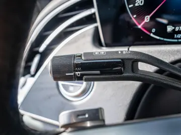 E 300 de AMG-Sport/LED/Cam/Pano/Night/Distr/Totw