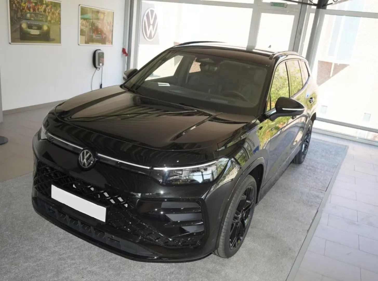 Volkswagen Tayron R-Line 2.0 TSI 4M DSG KAMER AHK DCC HUD