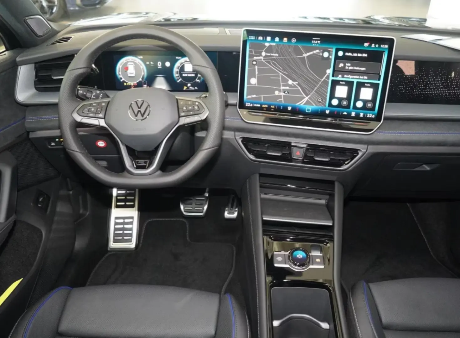 Volkswagen Tayron R-Line 2.0 TSI 4M DSG KAMER AHK DCC HUD