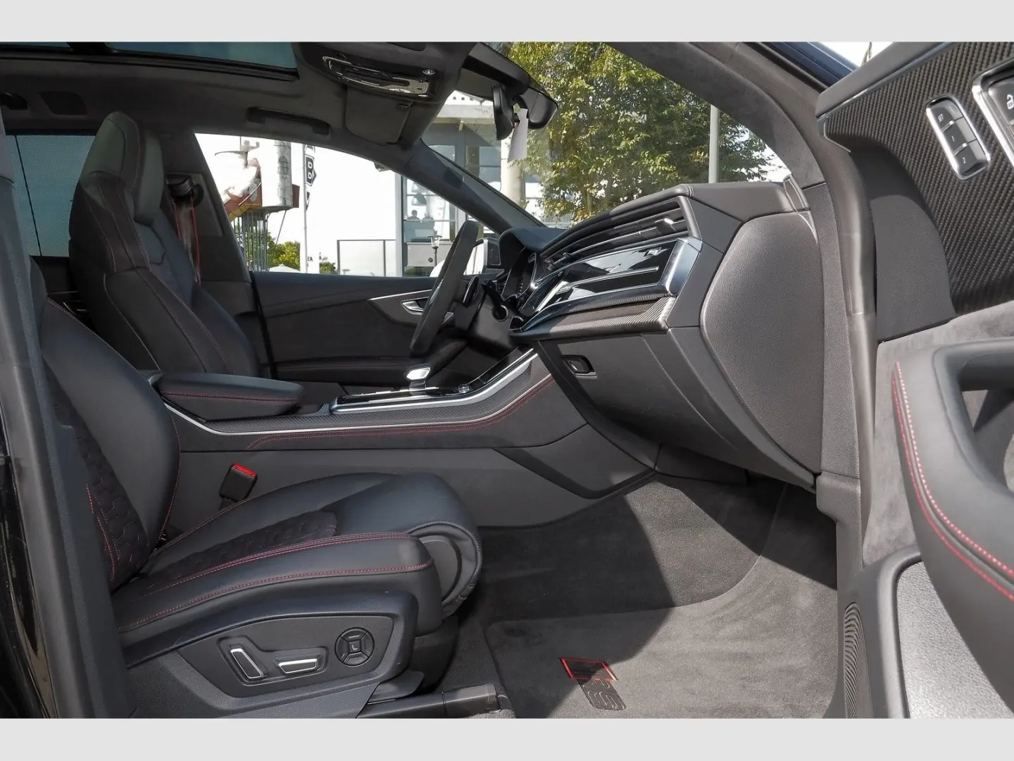 RSQ8 Facelift/All Black/B+O Advanced/RS-AGA/Lase