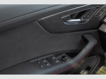 RSQ8 Facelift/All Black/B+O Advanced/RS-AGA/Lase