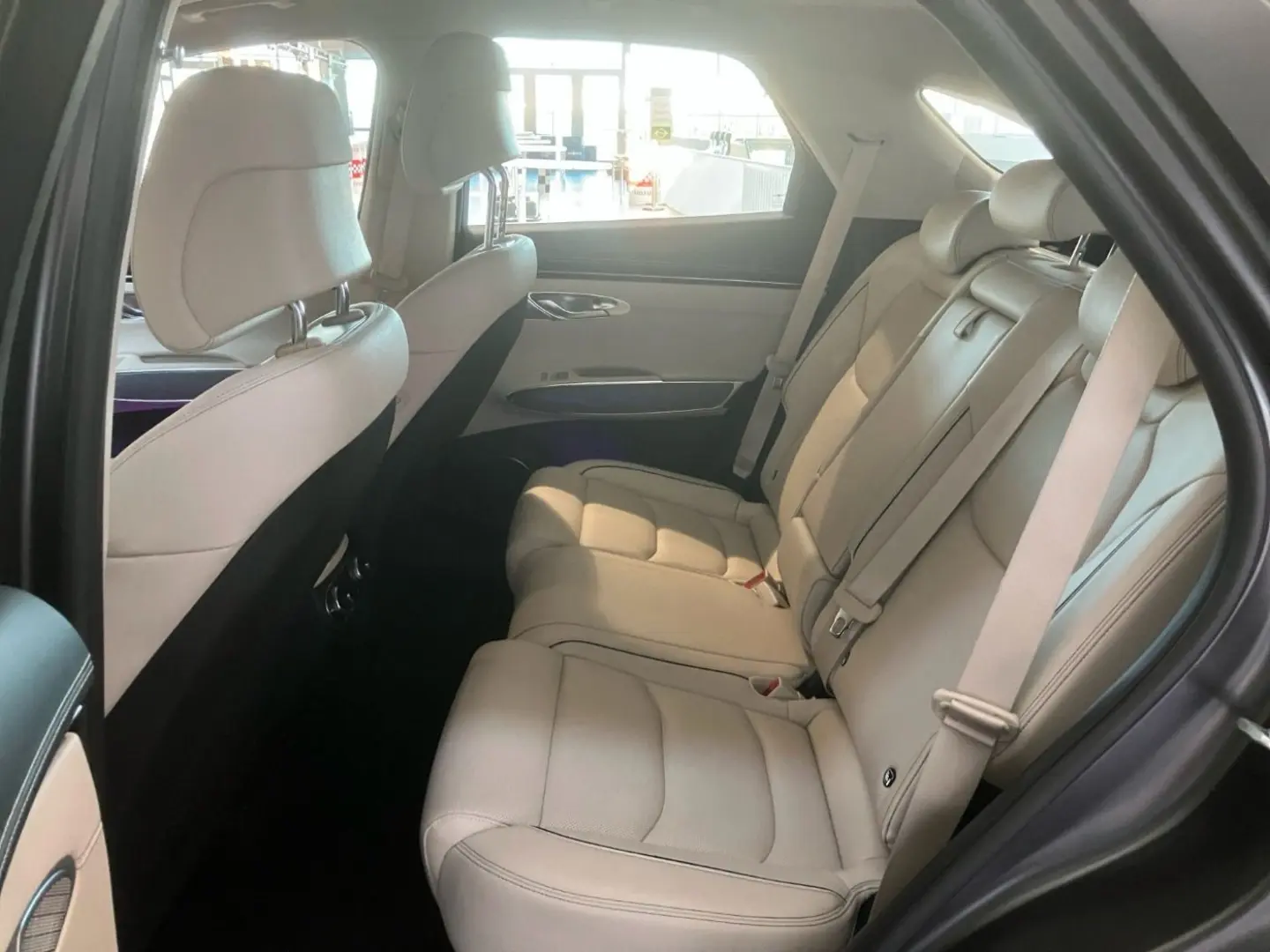 GV70 Luxury 4WD LED LEDER KAMERA PDC NAVI ALU