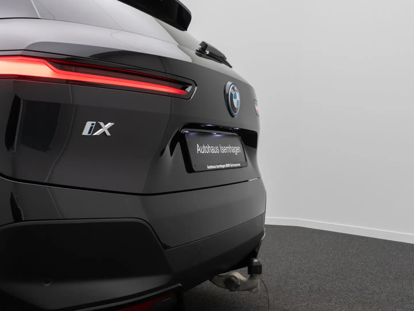iX xD40 SkyLounge H/K 360° Laser ACC DAB 22Zoll