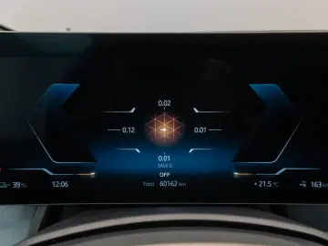 iX xD40 SkyLounge H/K 360° Laser ACC DAB 22Zoll
