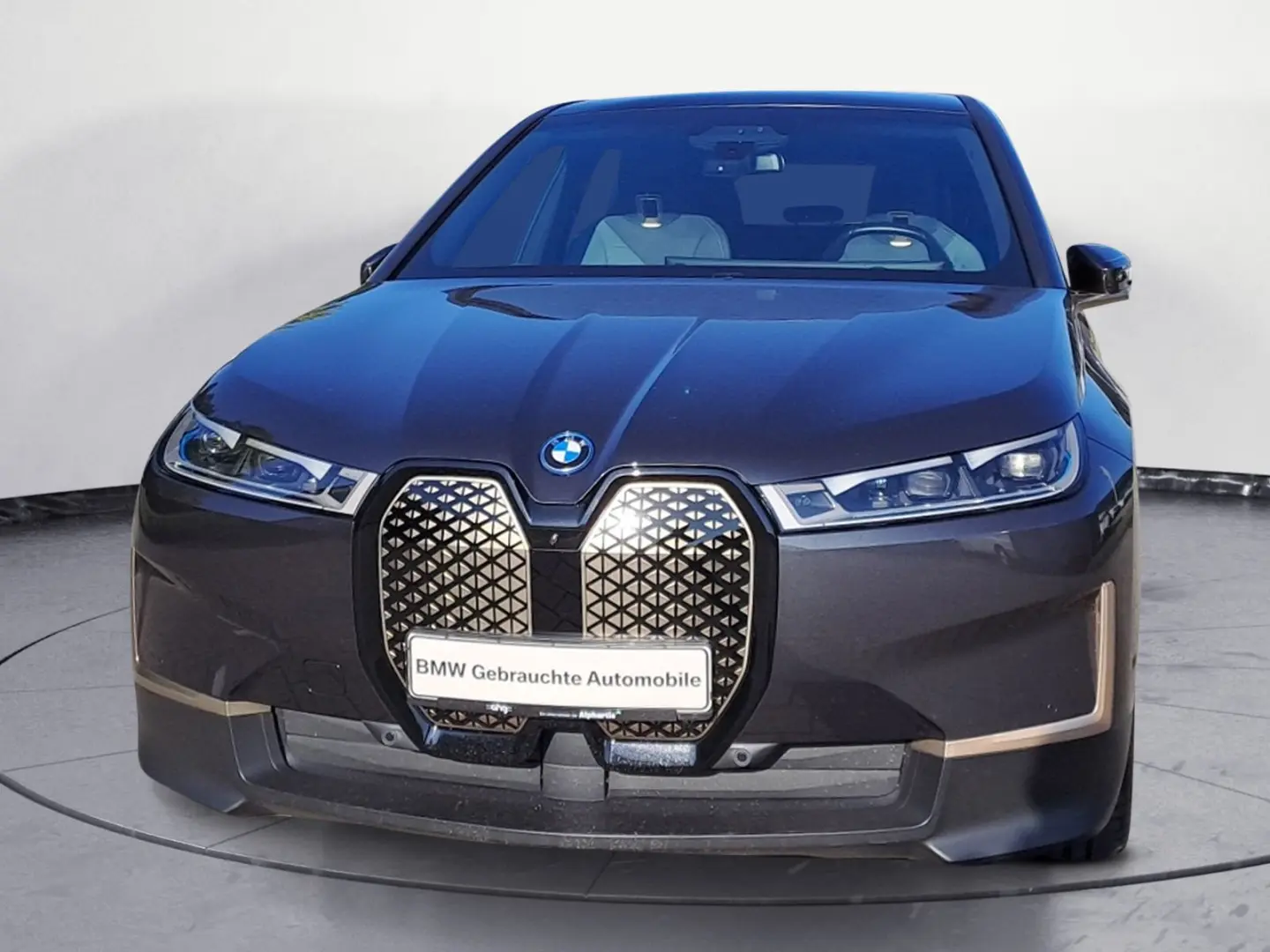 iX xDrive40