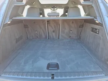 iX xDrive40
