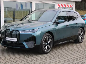 iX xDrive40 Sportpaket Head-Up HK HiFi DAB LED