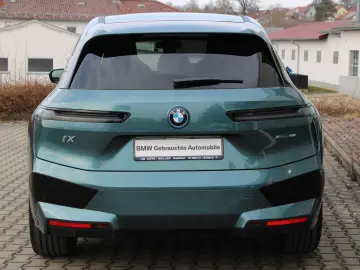 iX xDrive40 Sportpaket Head-Up HK HiFi DAB LED