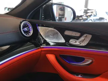 Mercedes-Benz AMG GT 53 4M+ V8-Style Aero Performance