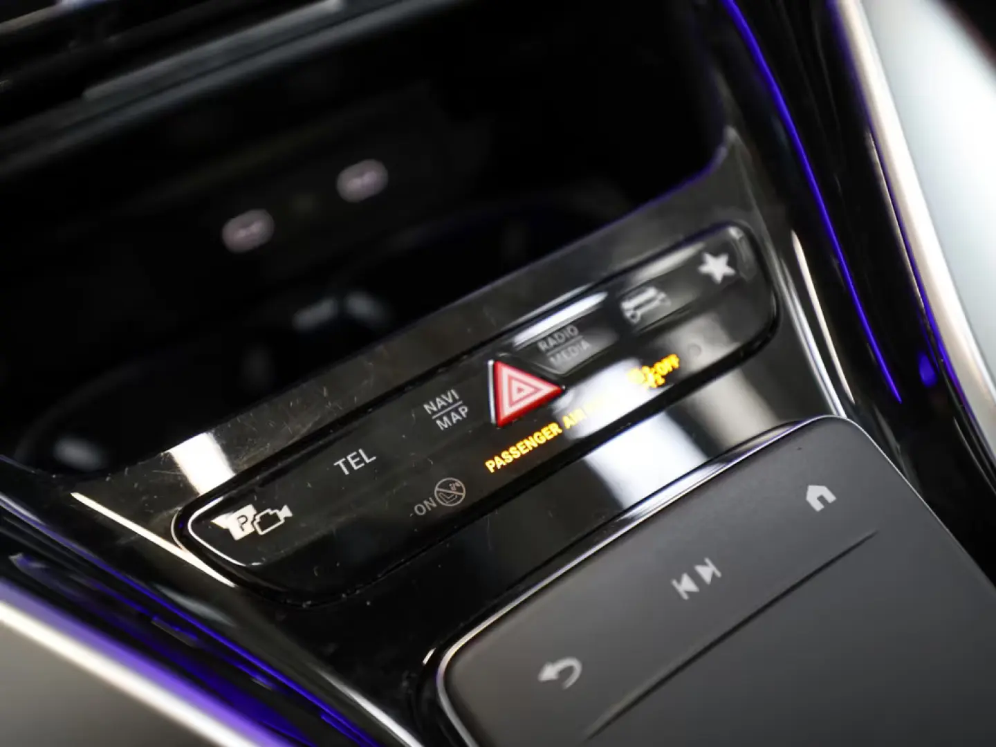 Mercedes-Benz AMG GT 53 4M+ V8-Style Aero Performance