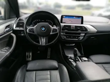 X4 M40i Sport HuD StandHZG AHK Leder LED Memory
