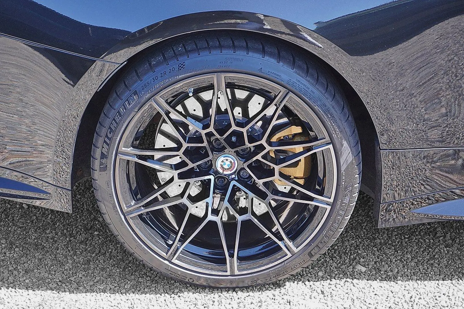 M4 Competition M xDrive Cabrio Laser Carbon-Kera