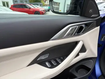 M4 Competition Cabrio mit M xDrive Laser DA Prof