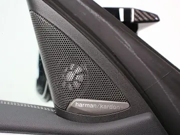 M4 Competition Cab. mit M xDrive Individual !!!